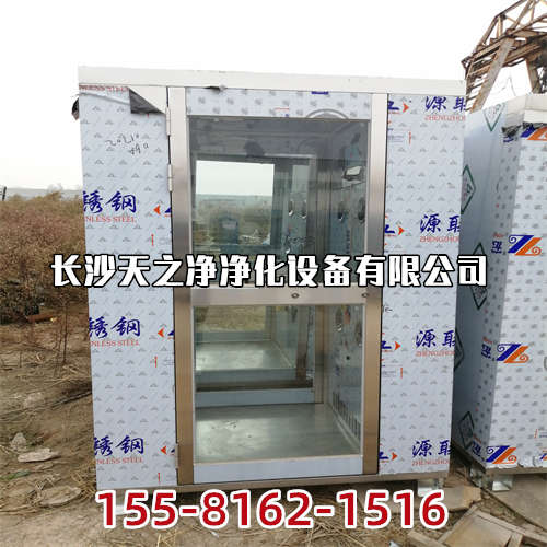 長沙風(fēng)淋室在供水公司無塵實驗室中的作用